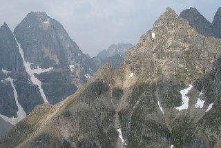 Кодар в переводе с эвенкийского - волчьи зубы. Фото Л.Чечеткиной